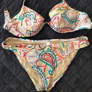 Victoria Secret bikini